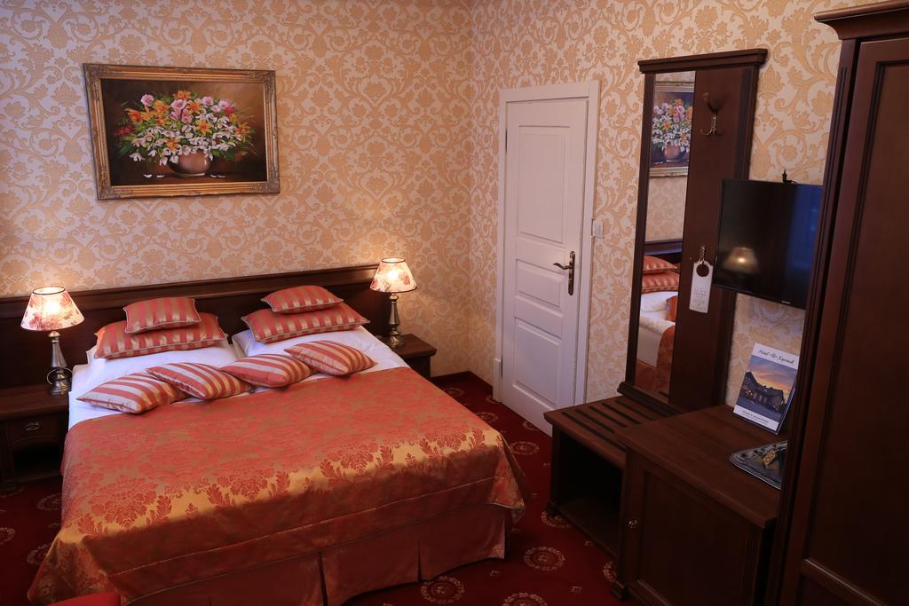 Hotel Kopernik Ciechocinek Kamer foto