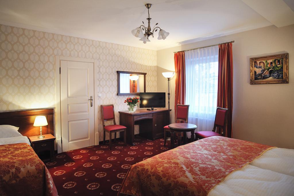 Hotel Kopernik Ciechocinek Kamer foto