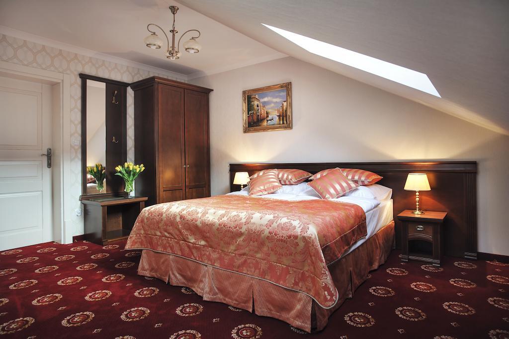 Hotel Kopernik Ciechocinek Kamer foto